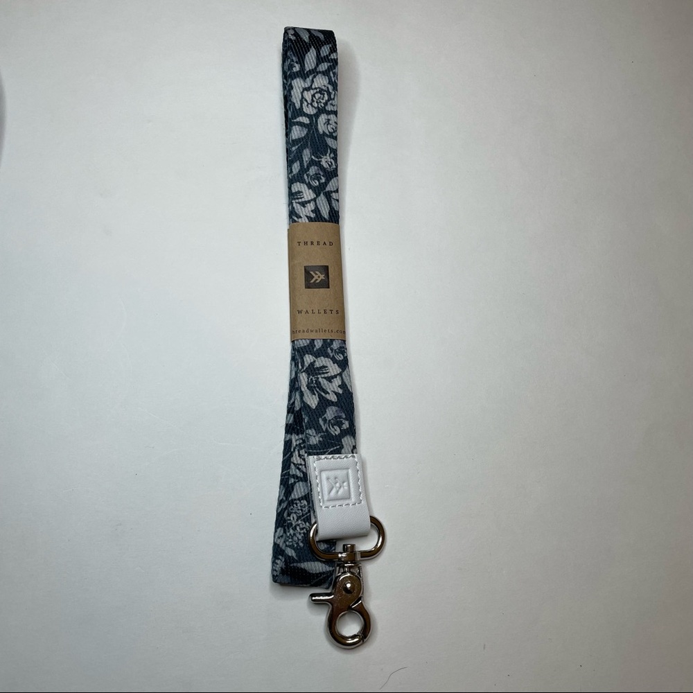 Floral Thread Wallet Lanyard